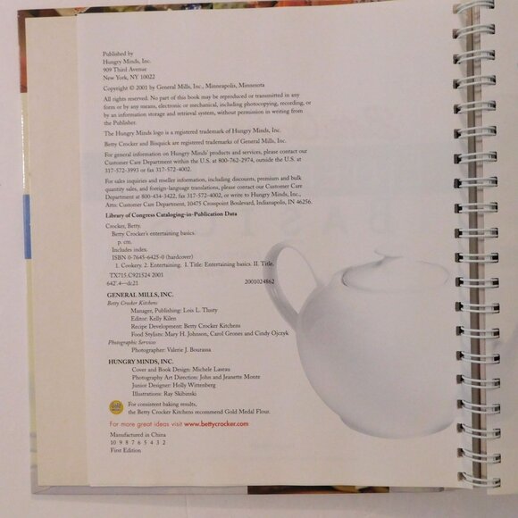 Betty Crockers Entertaining Basics Learning to Entertain with Confidence 2001 HB - Picture 3 of 10